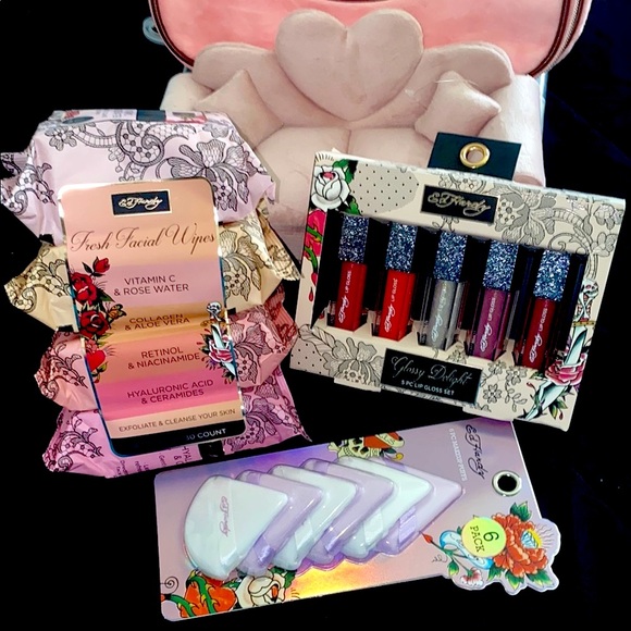 Ed Hardy Other - Ed Hardy Lip Gloss, Facial Wipes, & Makeup Puff Set - 15 pieces total ❤️🔥❤️🔥
